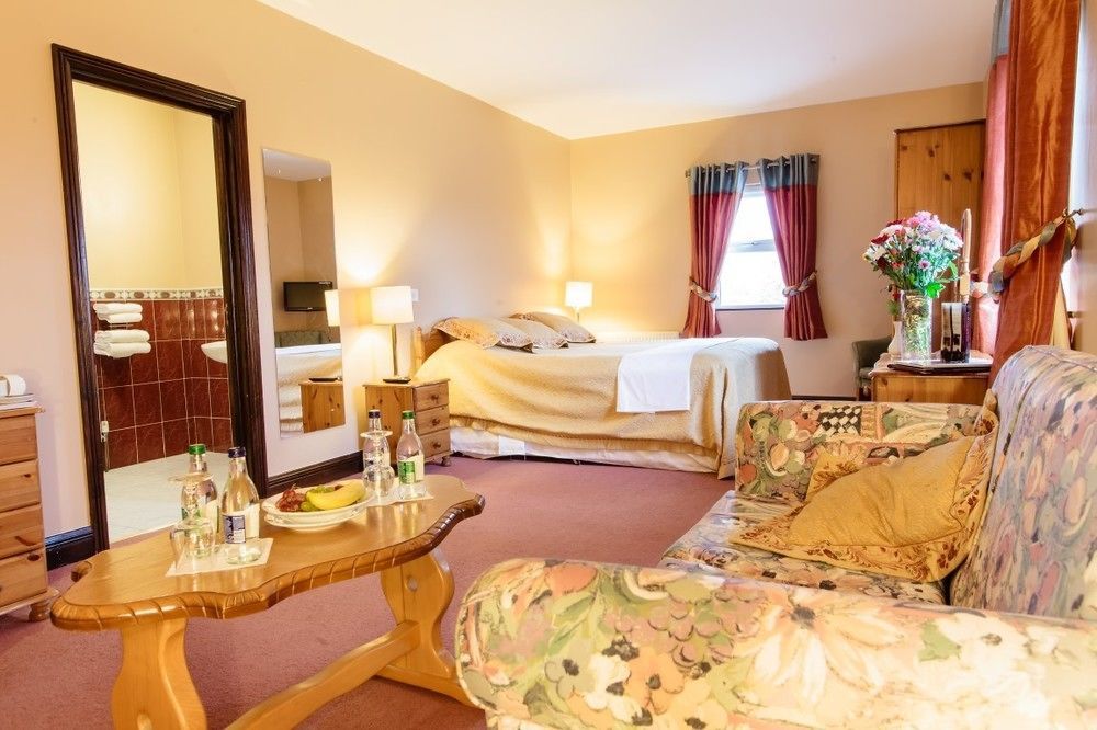 The Yeats County Inn Hotel Tubbercurry Dış mekan fotoğraf
