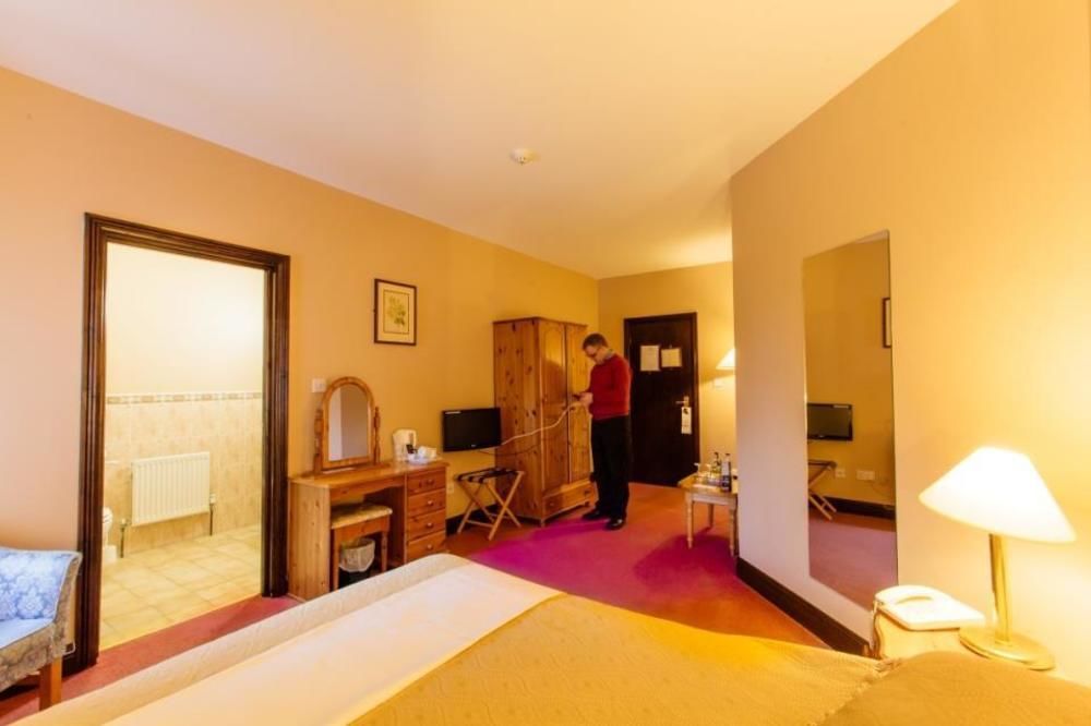 The Yeats County Inn Hotel Tubbercurry Dış mekan fotoğraf